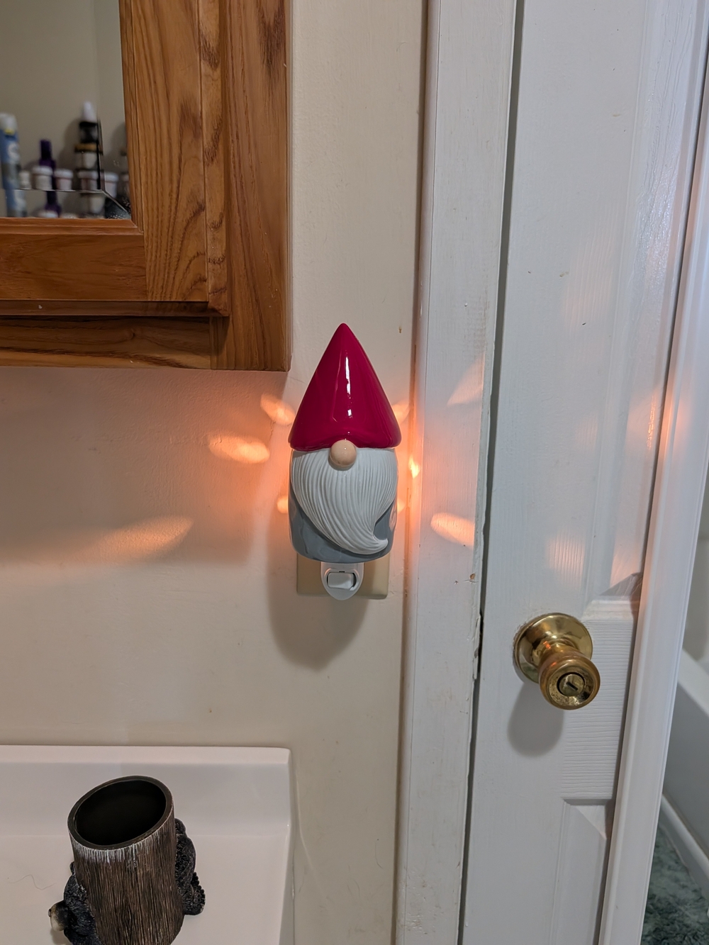 Scentsy Gnome For The Holidays Plug In Wax Warmer